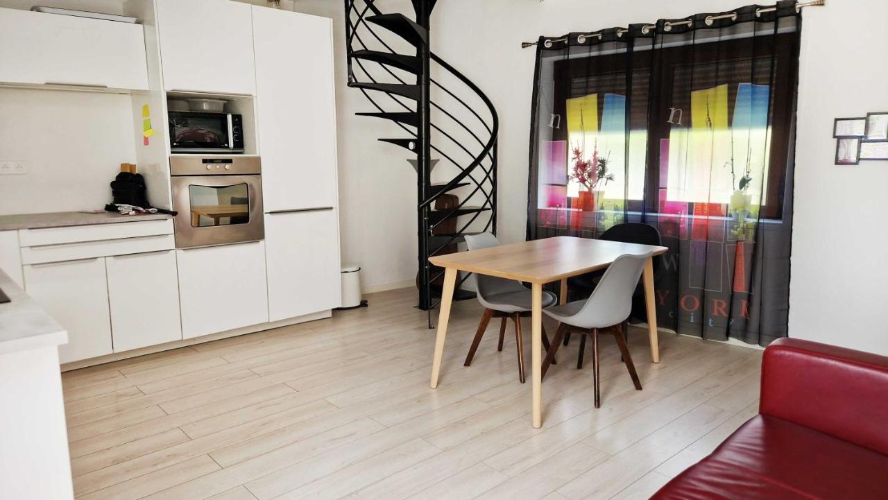 Studio, Chambres, Appartement, Gite Vendegies-sur-Ecaillon Kültér fotó